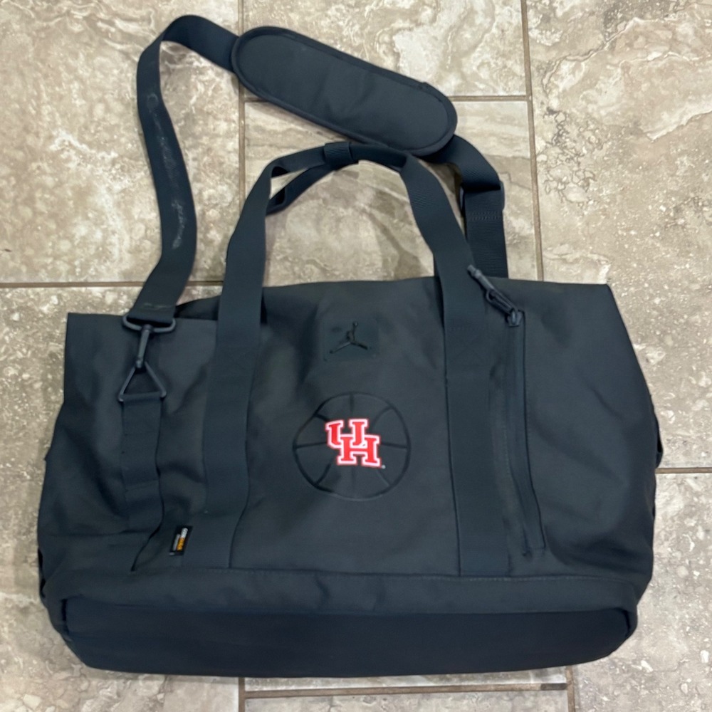 Jordan Houston Cougars UH Basketball Duffel Bag Black‎ Cordura MA0900-G9Q